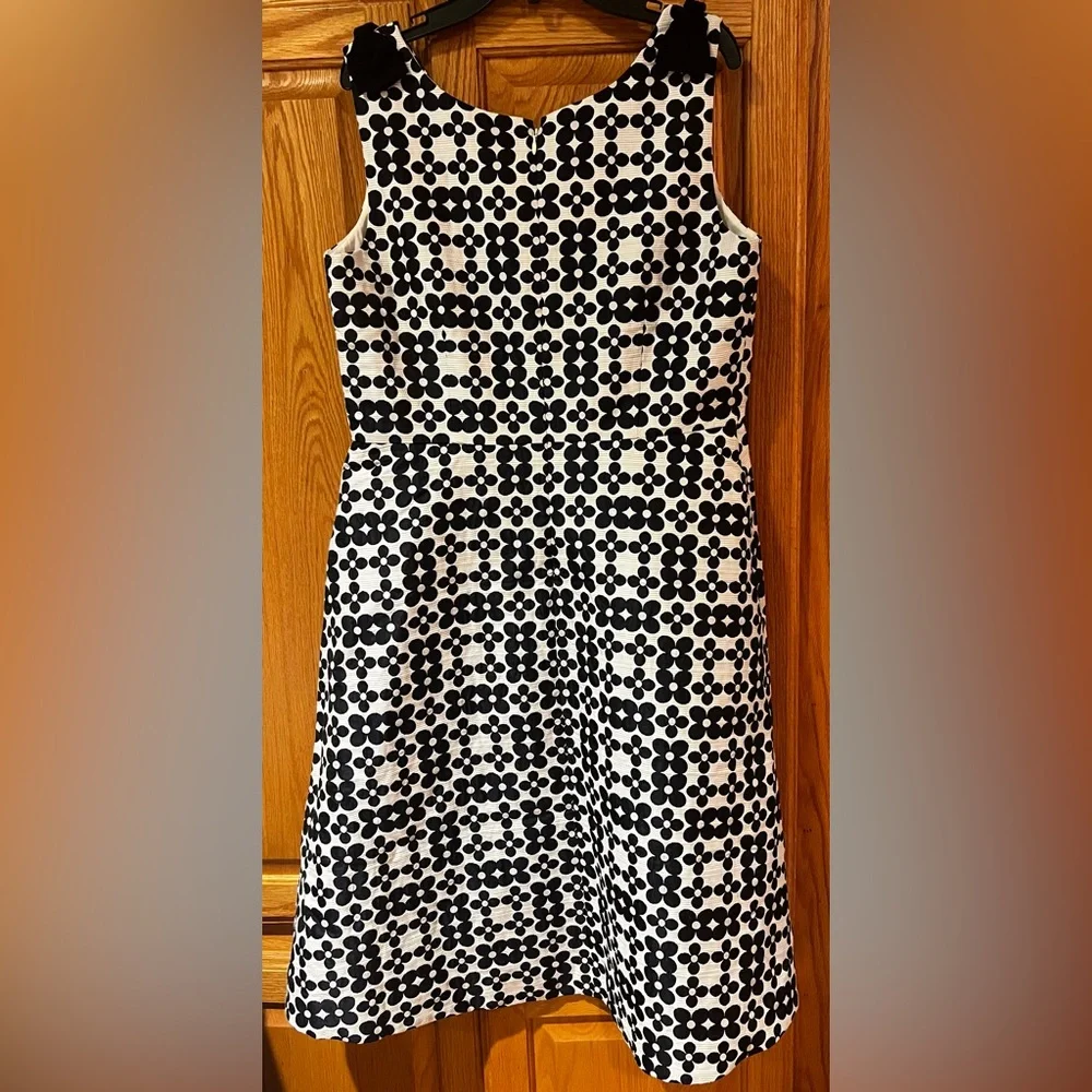 RSVP by Talbots Navy Blue & White Jacquard Daisy-Print Fit‎ & Flare Dress Size 8
